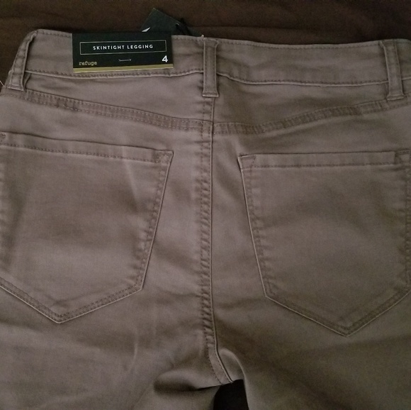 Jeans - Picture 3 of 4